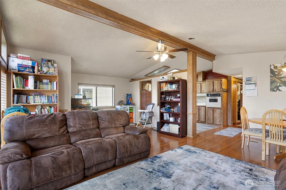 5216 Yakima Lane SE #103 Lacey, WA 98503