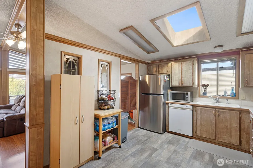 5216 Yakima Lane SE #103 Lacey, WA 98503