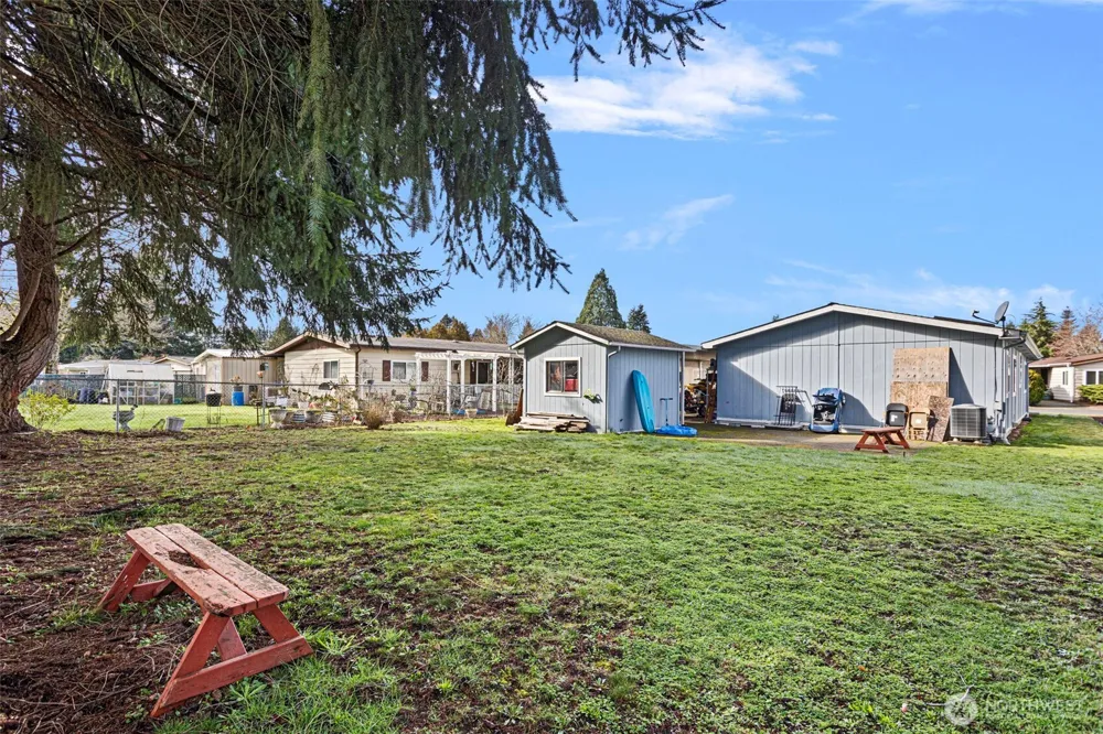5216 Yakima Lane SE #103 Lacey, WA 98503