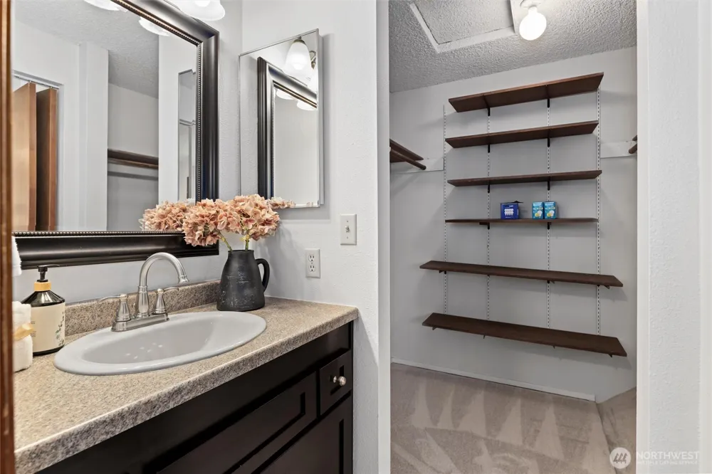 1230 101st Place NE #1230 Bellevue, WA 98004