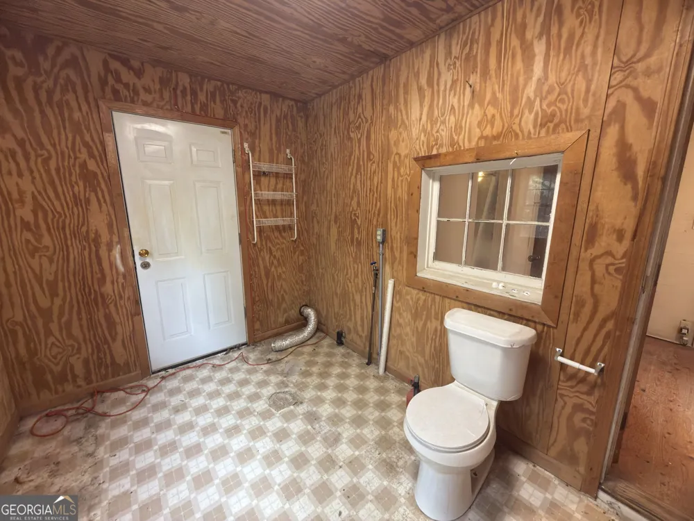 1116 Brooks ST Cedartown, GA 30125