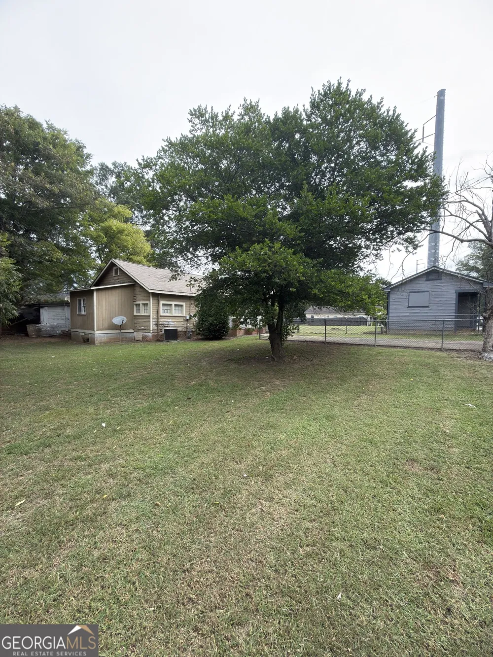 1116 Brooks ST Cedartown, GA 30125