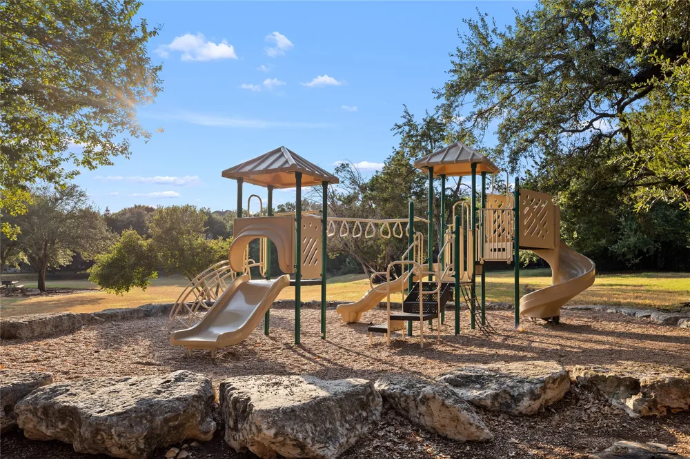1308 Sawdust Court Austin, TX 78732