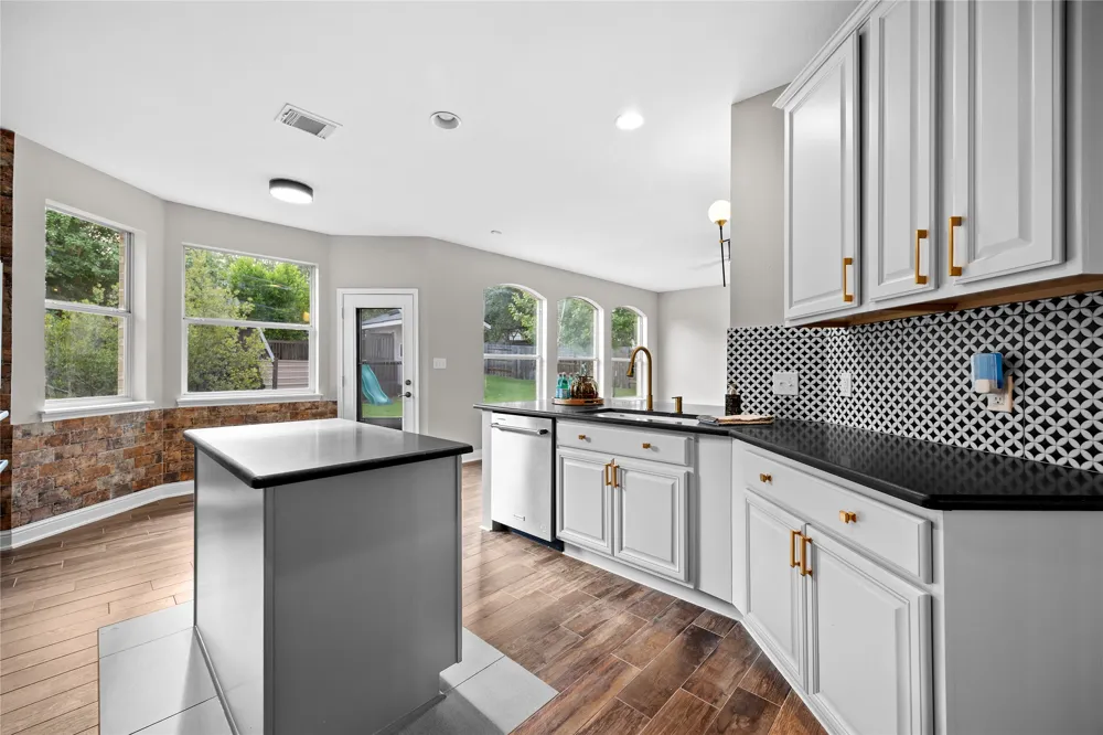 1308 Sawdust Court Austin, TX 78732