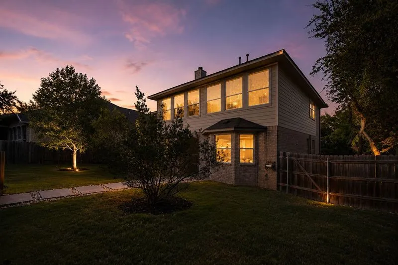 1308 Sawdust Court Austin, TX 78732