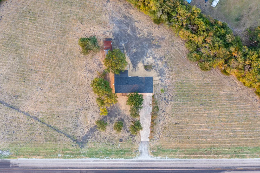 9415 STATE HIGHWAY 50 Ladonia, TX 75449