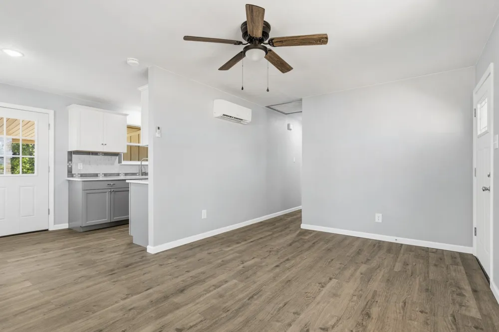 9415 STATE HIGHWAY 50 Ladonia, TX 75449