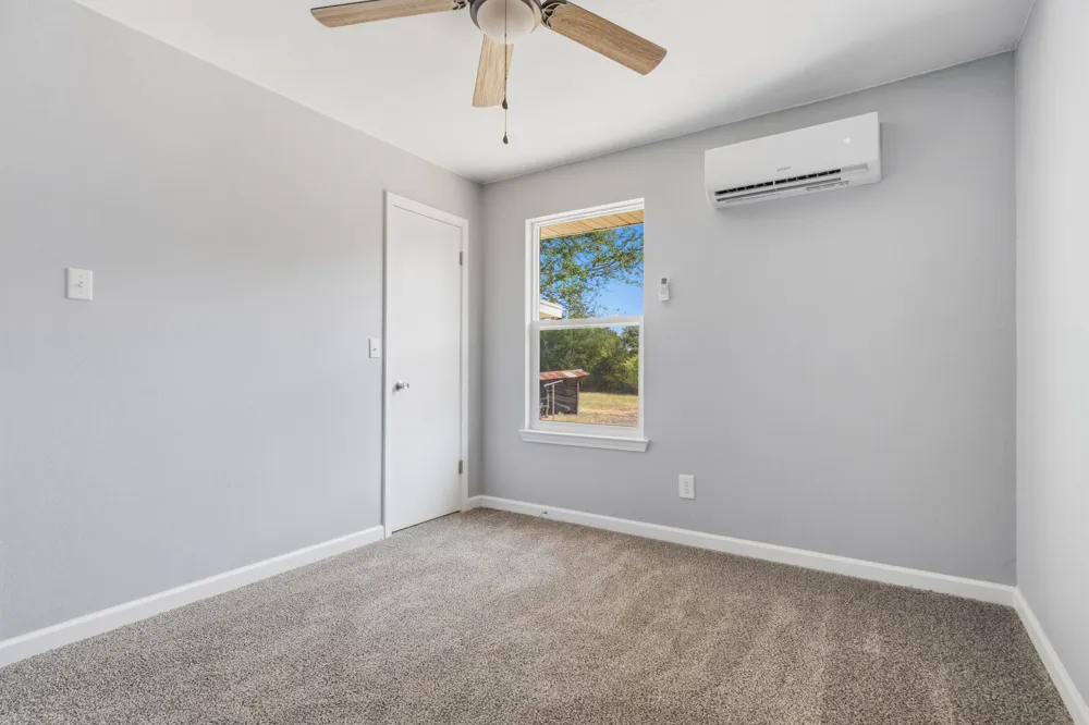 9415 STATE HIGHWAY 50 Ladonia, TX 75449