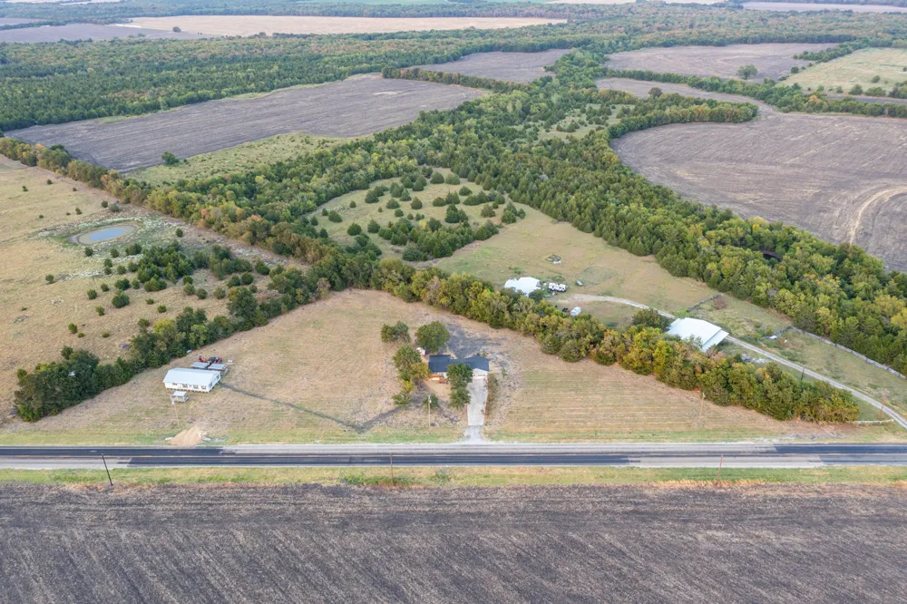 9415 STATE HIGHWAY 50 Ladonia, TX 75449