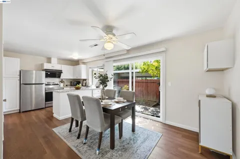 3159 Saginaw Court