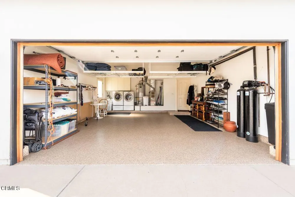 1027 Brockton Lane Ventura, CA 93001