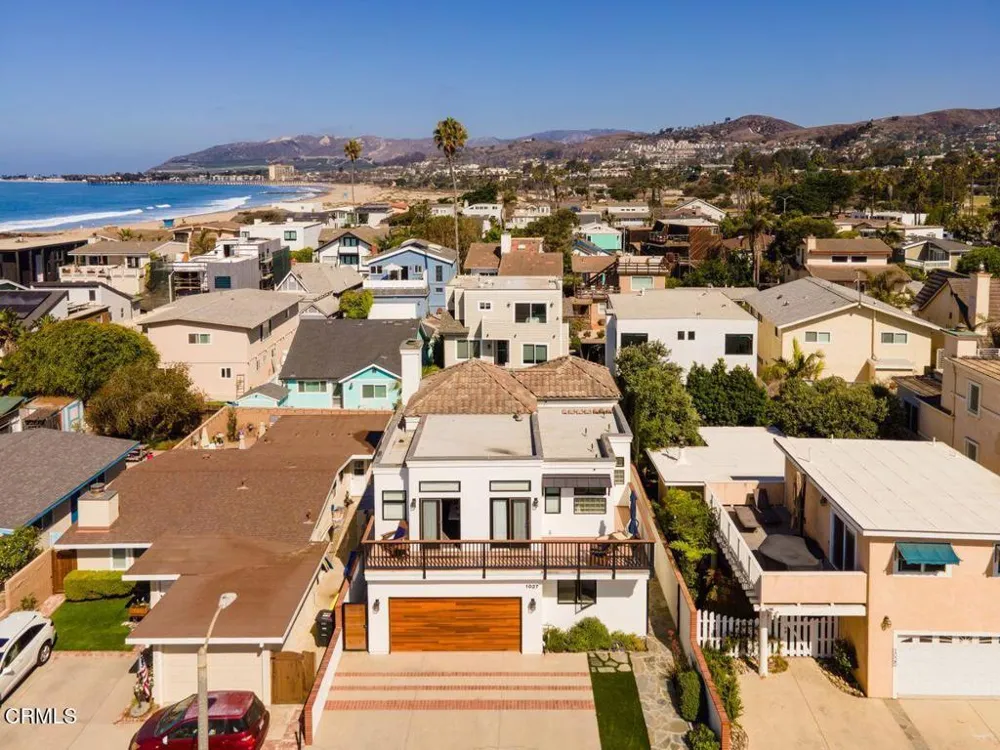 1027 Brockton Lane Ventura, CA 93001