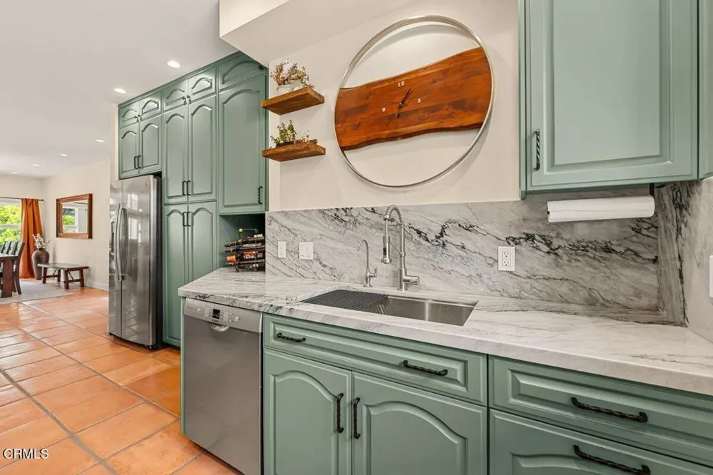 1027 Brockton Lane Ventura, CA 93001