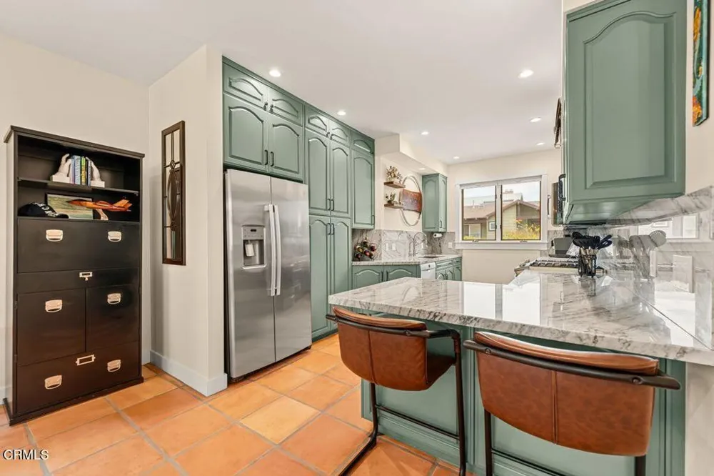 1027 Brockton Lane Ventura, CA 93001