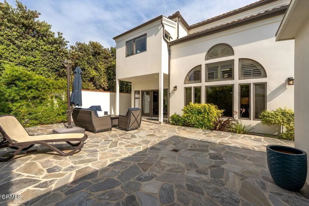 1027 Brockton Lane Ventura, CA 93001