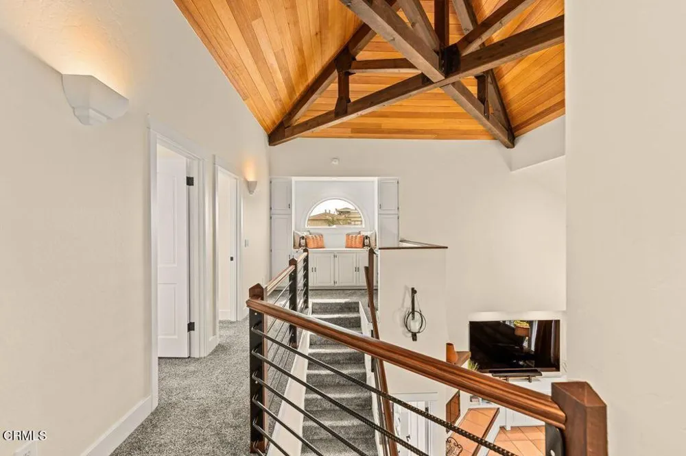 1027 Brockton Lane Ventura, CA 93001