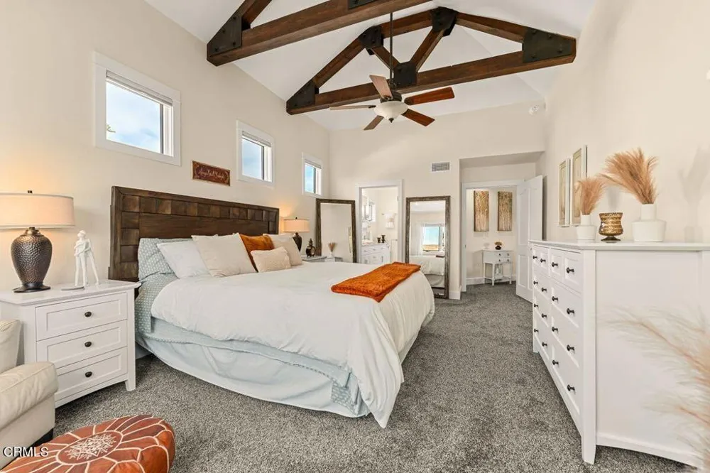 1027 Brockton Lane Ventura, CA 93001