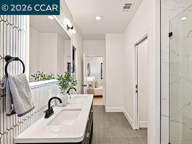 27 Crest Ave Alamo, CA 94507