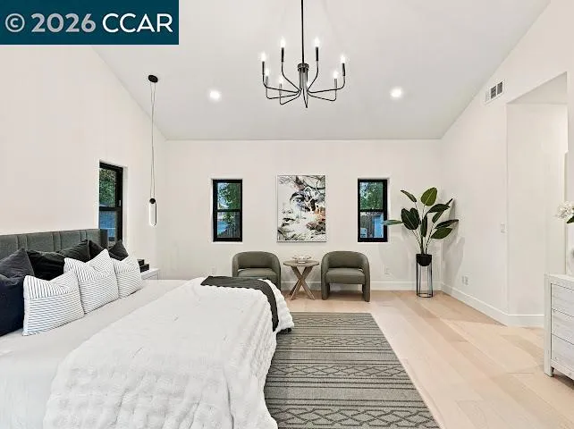 27 Crest Ave Alamo, CA 94507