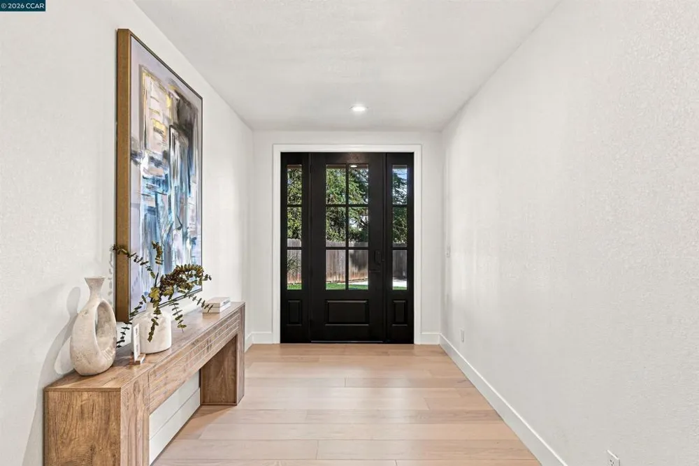 27 Crest Ave Alamo, CA 94507