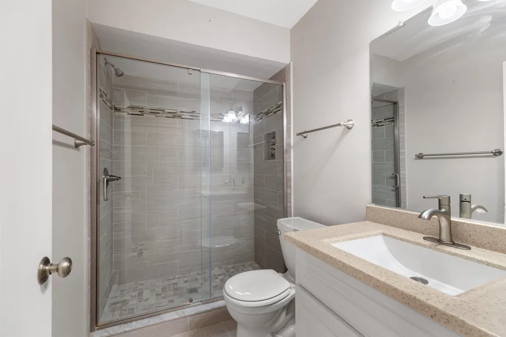 25352 Potomac Drive #7 South Lyon, MI 48178