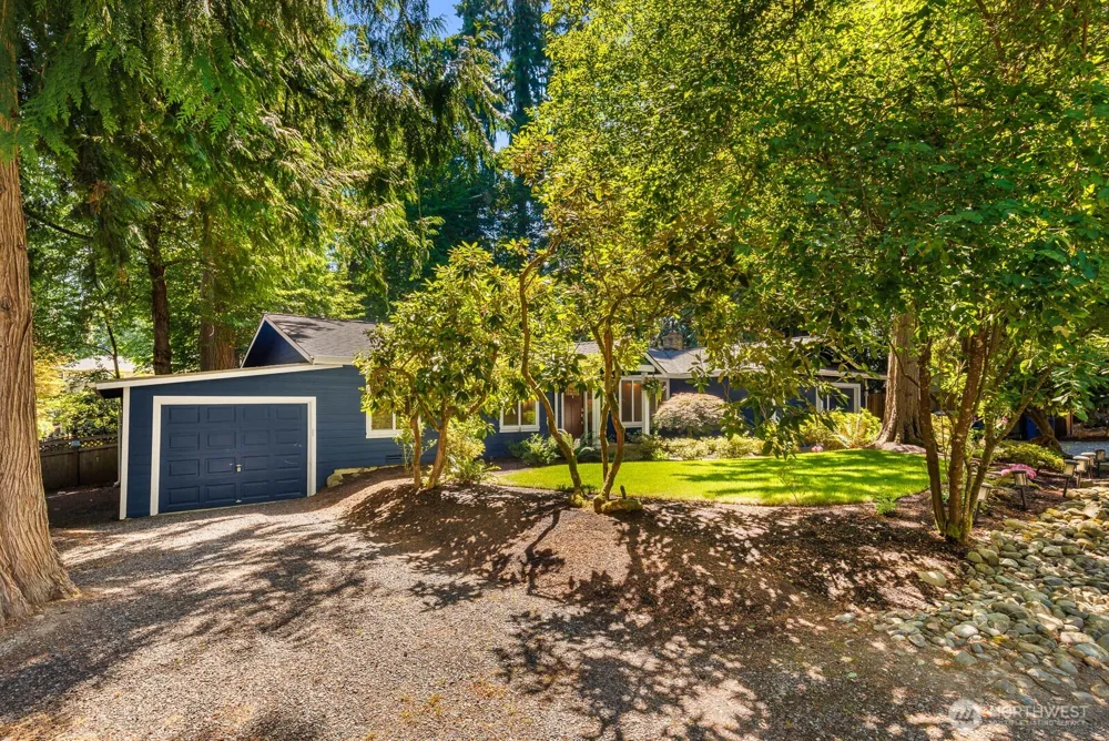 1928 218th Lane SE Sammamish, WA 98075