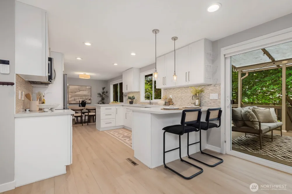 1928 218th Lane SE Sammamish, WA 98075