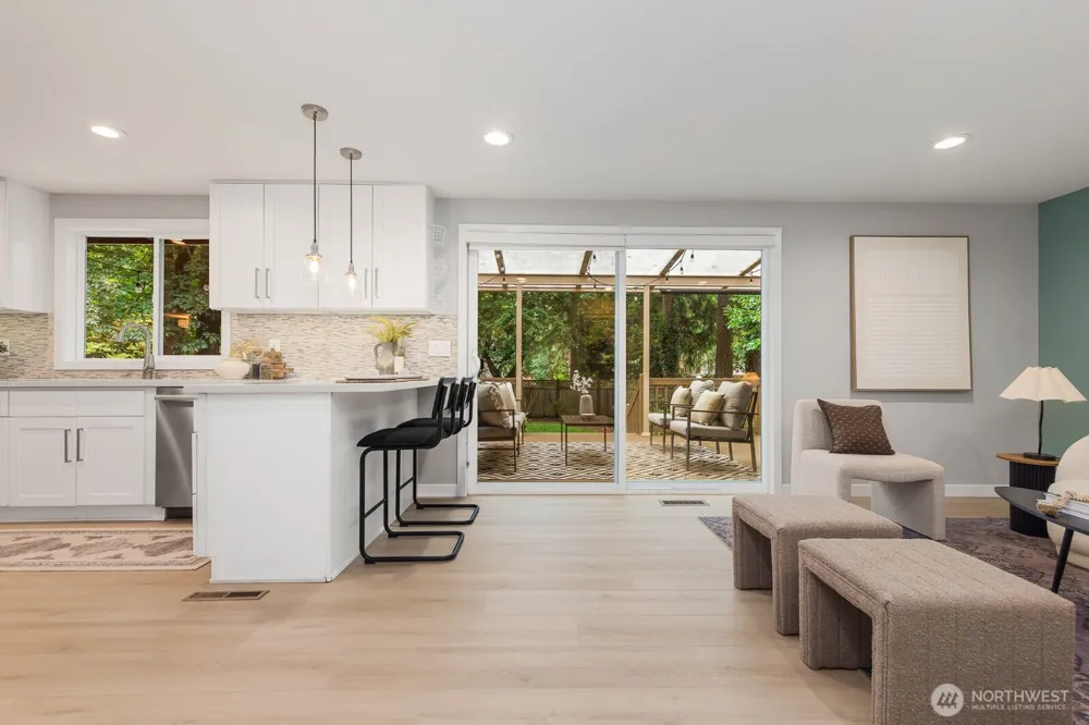 1928 218th Lane SE Sammamish, WA 98075