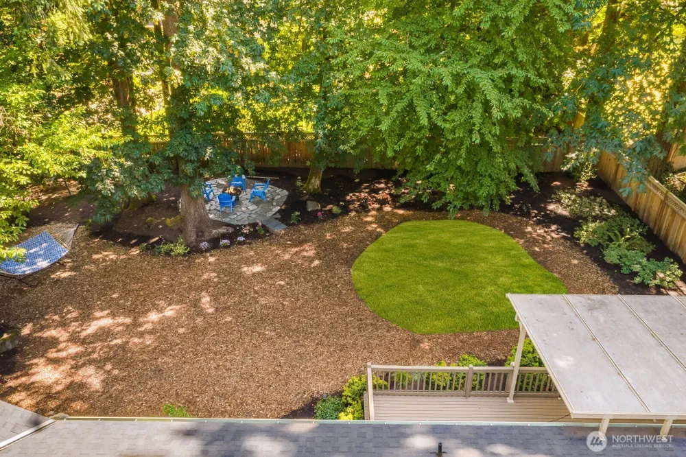 1928 218th Lane SE Sammamish, WA 98075