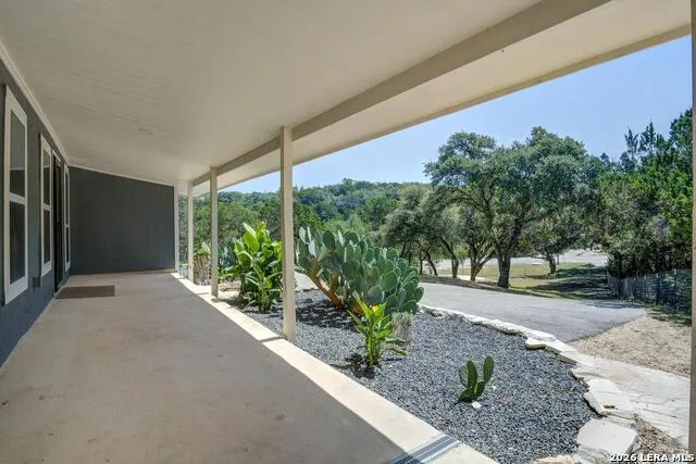 700 Firefly Canyon Lake, TX 78133