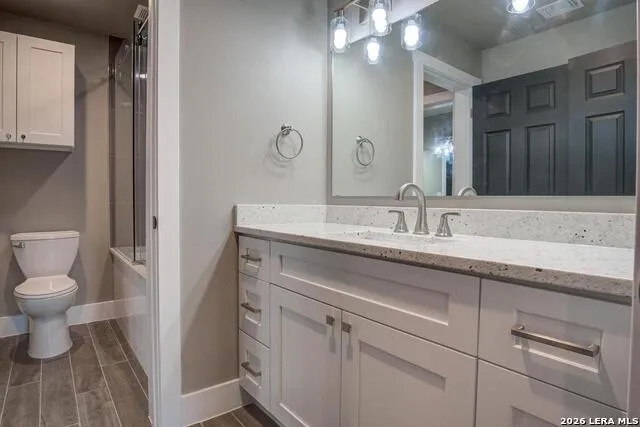 700 Firefly Canyon Lake, TX 78133