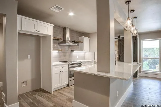 700 Firefly Canyon Lake, TX 78133