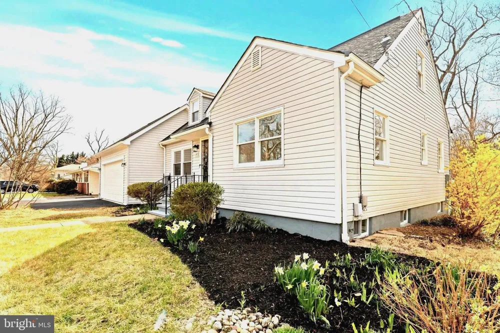 1452 GRANDVIEW ROAD Arnold, MD 21012