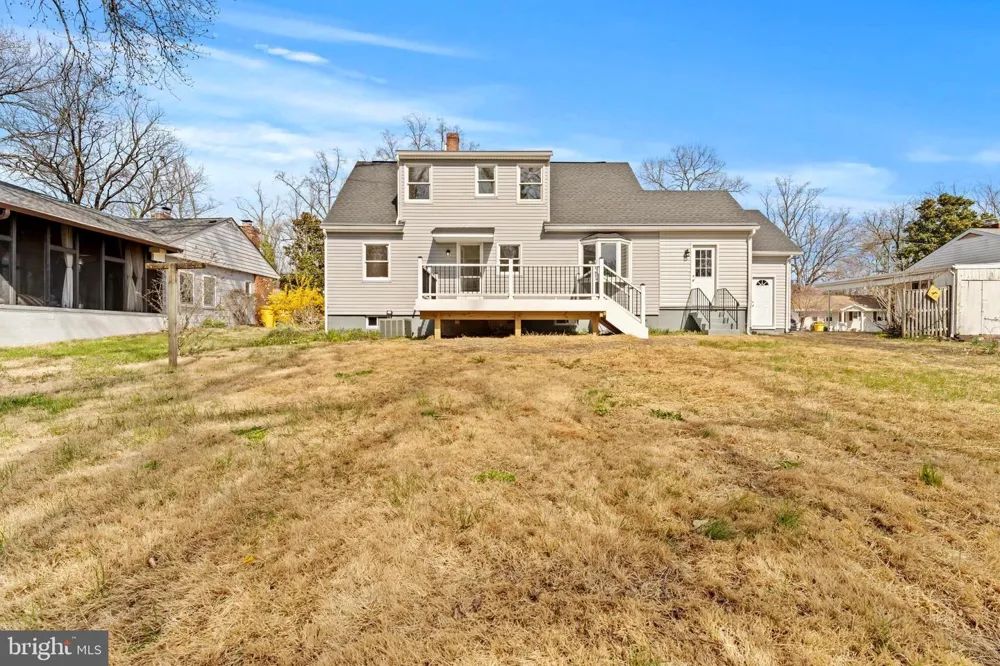 1452 GRANDVIEW ROAD Arnold, MD 21012