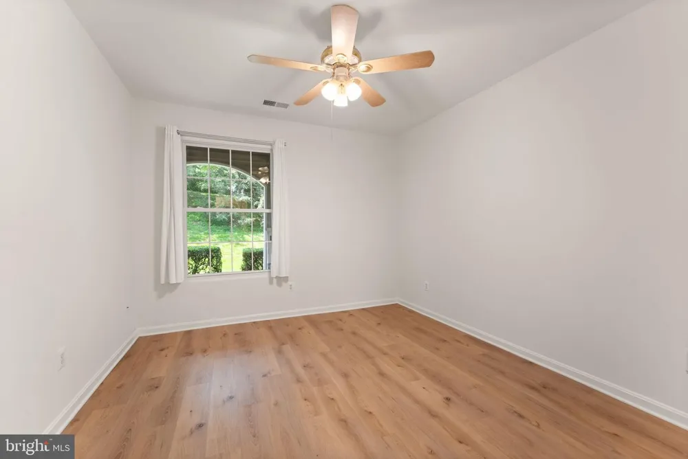 20453 CHESAPEAKE SQUARE #103 Sterling, VA 20165