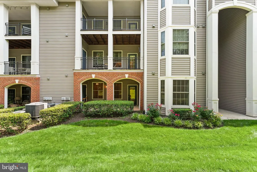 20453 CHESAPEAKE SQUARE #103 Sterling, VA 20165