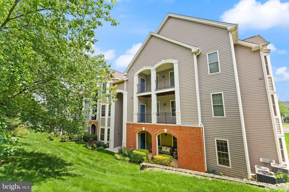 20453 CHESAPEAKE SQUARE #103 Sterling, VA 20165