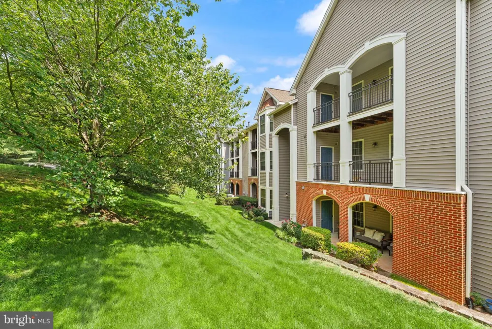 20453 CHESAPEAKE SQUARE #103 Sterling, VA 20165