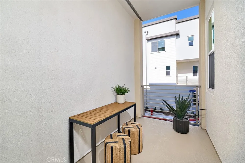 7255 Pointbreak Drive Huntington Beach, CA 92647