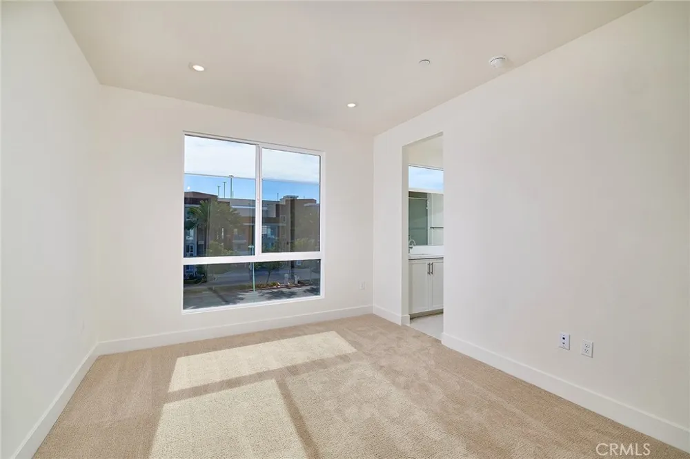 7255 Pointbreak Drive Huntington Beach, CA 92647