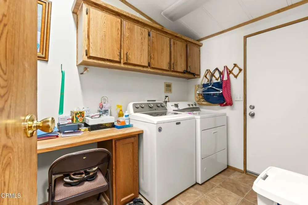 1220 Johnson Drive #2 Ventura, CA 93003