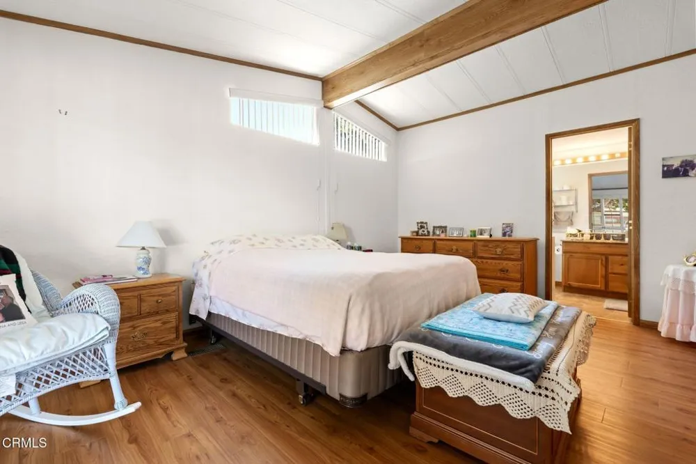1220 Johnson Drive #2 Ventura, CA 93003