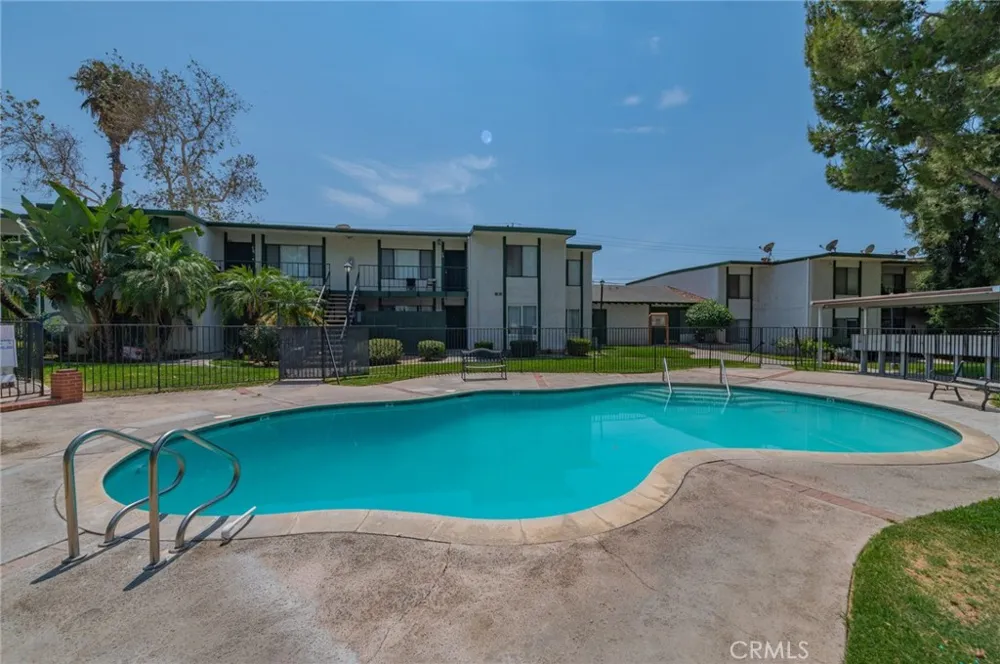 1735 E Washington Street #F-26 Colton, CA 92324