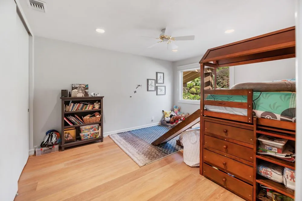 1092 Serena Way San Marcos, CA 92078