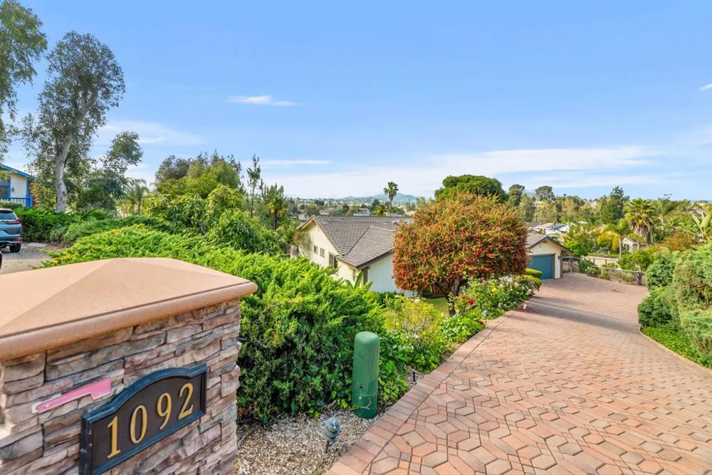 1092 Serena Way San Marcos, CA 92078