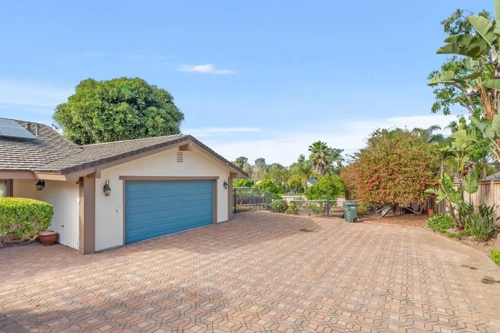 1092 Serena Way San Marcos, CA 92078