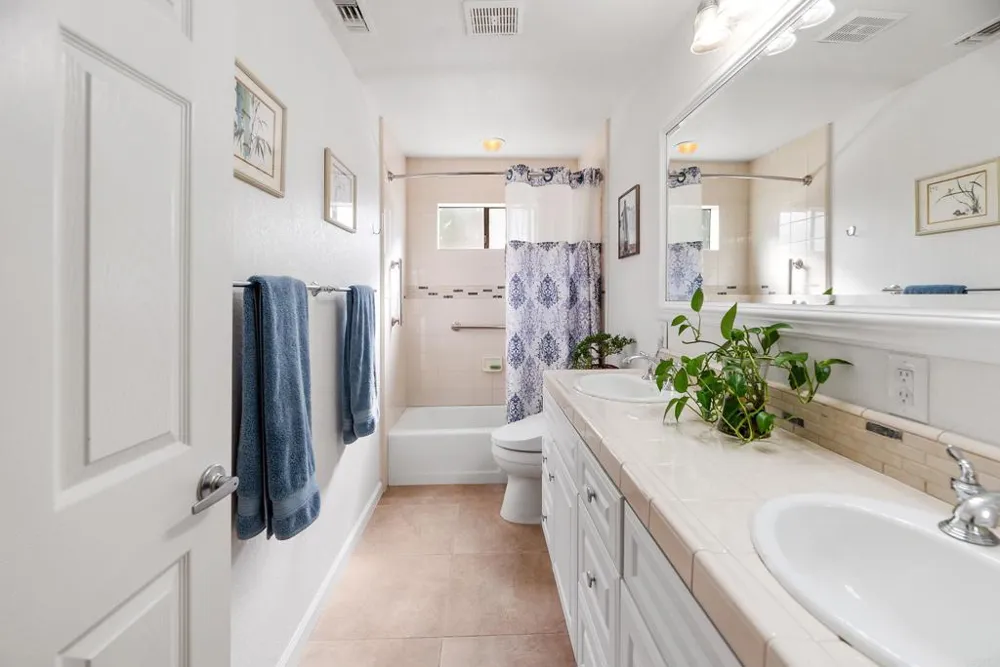 1092 Serena Way San Marcos, CA 92078