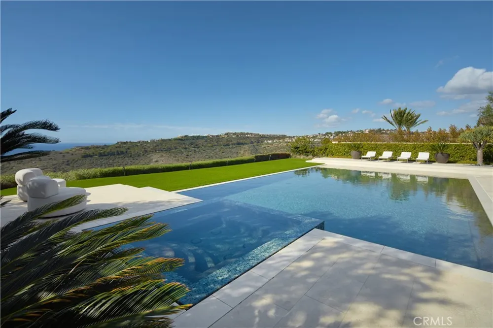 11 Spinnaker Newport Coast, CA 92657