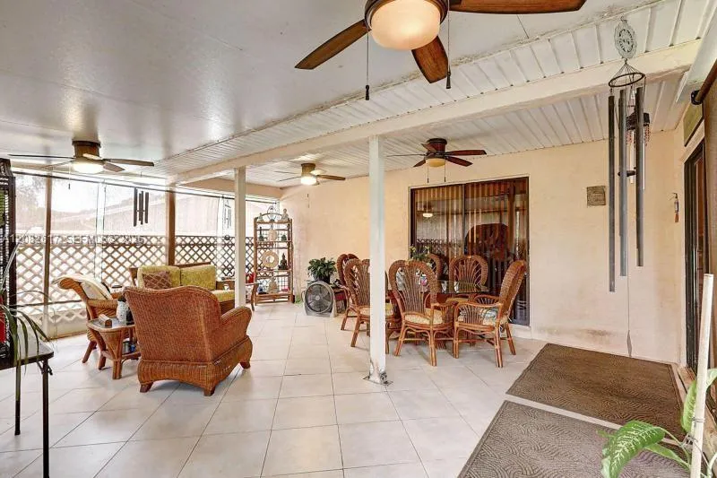 412 SW Sansom Ln Port St. Lucie, FL 34953