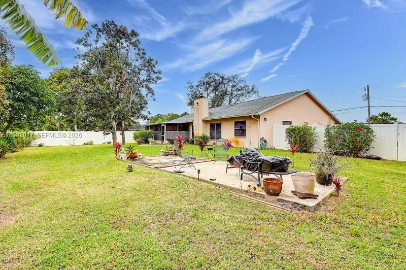 412 SW Sansom Ln Port St. Lucie, FL 34953